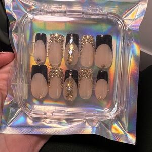 Black and Gold Press-On Nails